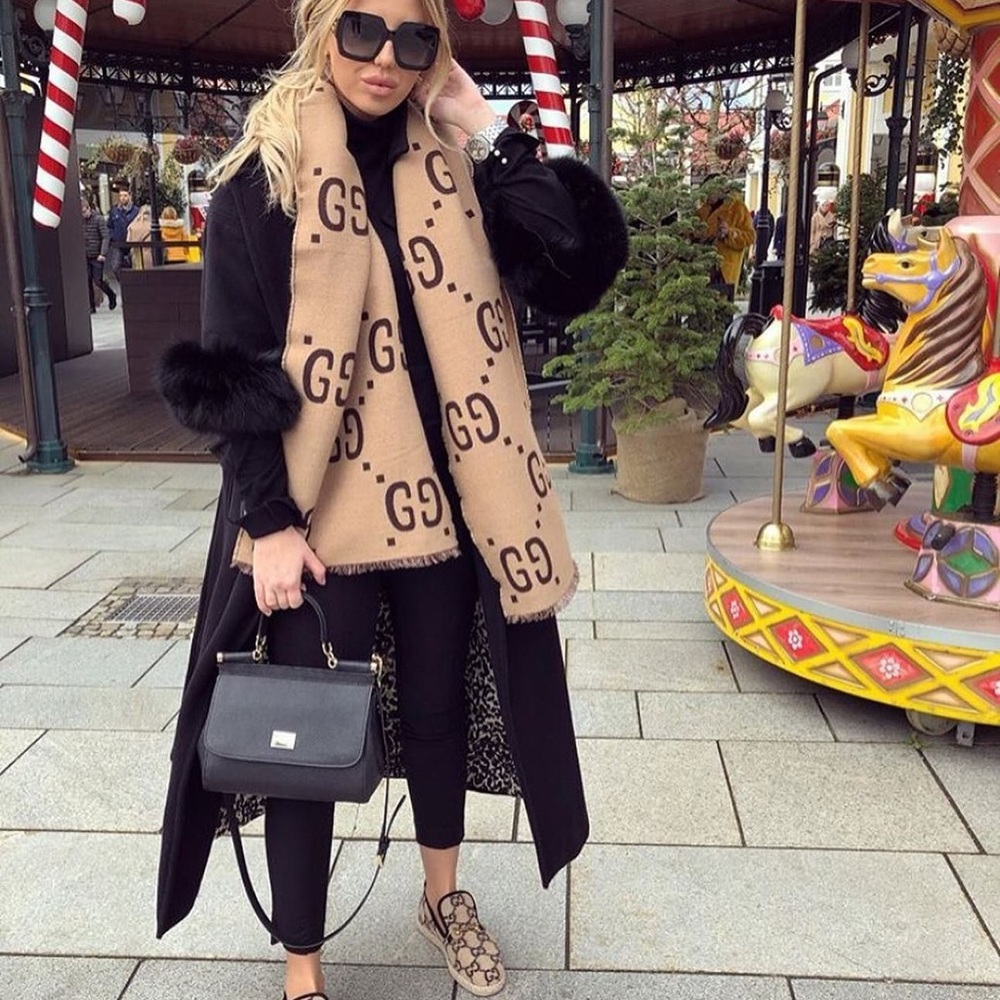 Gucci scarf